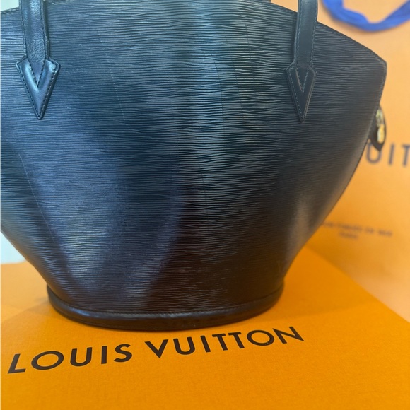 Louis Vuitton Black EPI Saint Jacques Shoulder Bag - Picture 7 of 13
